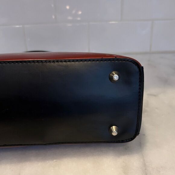 Beijo Bag Purse Handbag The Diva High Gloss Convertible Crossbody Satchel Bag - Picture 11 of 16